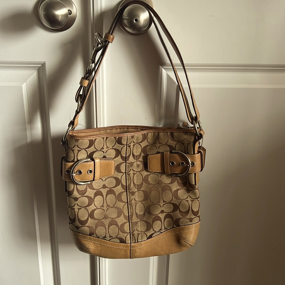 Coach hobo bag